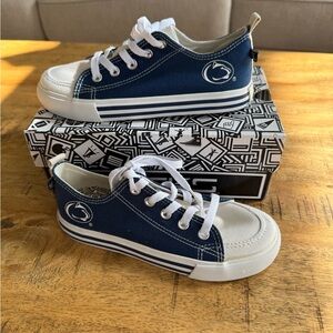 PENN STATE Sneakers - BRAND NEW - Skicks PSU navy/white youth 1